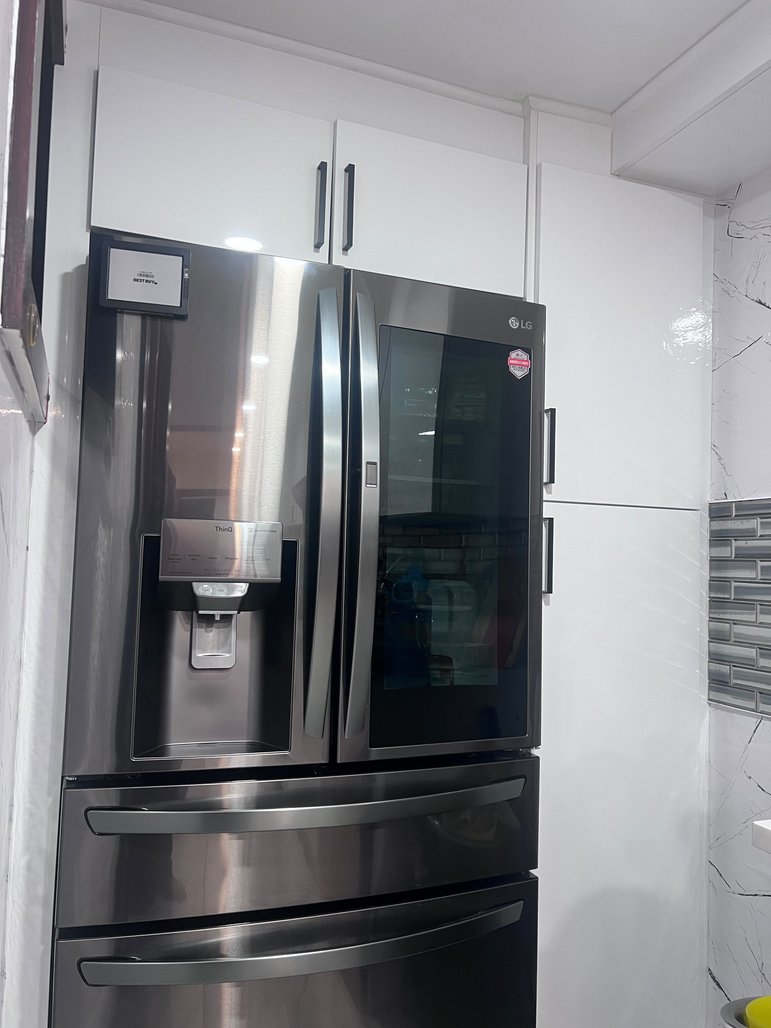 Kitchen cabinet installation